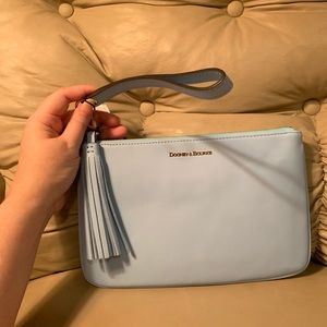 NWT Dooney & Bourke large wristlet!
